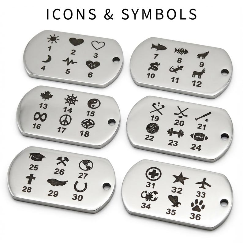 Puede incluir: Una colecci&oacute;n de colgantes plateados con forma de chapa de perro, cada uno grabado con un icono y un n&uacute;mero diferentes. Las chapas presentan s&iacute;mbolos como un sol, un coraz&oacute;n, el s&iacute;mbolo del infinito, un birrete y una huella de pata. El texto "ICONS & SYMBOLS" est&aacute; en la parte superior.
