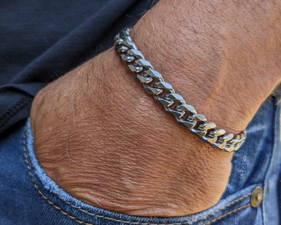 Mens Bracelet, 9mm Silver Polished Thick Curb Bracelet, Personalized  Bracelet, Engraved Initials, Stainless Steel Bracelet for Men