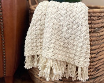Meadow Shell Stitch Lightweight Blanket | 9 Sizes