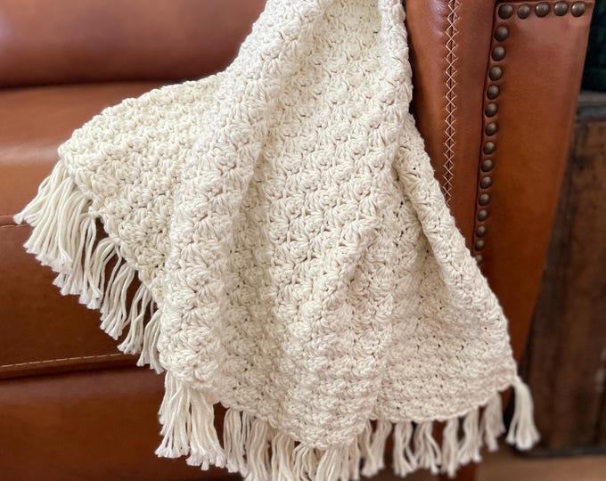 Meadow Shell Stitch Lightweight Blanket | 9 Sizes
