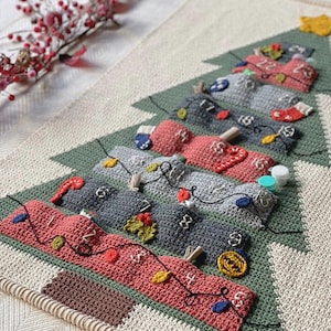 HÄKELANLEITUNG Adventskalender | Große Taschen für Geschenke und Goodies | Countdown zum Weihnachtsbaum-Feiertagskalender | Urlaub Wohnkultur