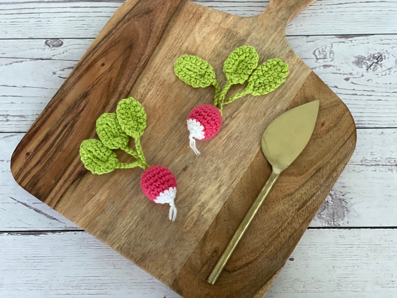 Crochet Raddish CROCHET PATTERN Radish | Eco-friendly Sustainable Amigurumi Summer ...