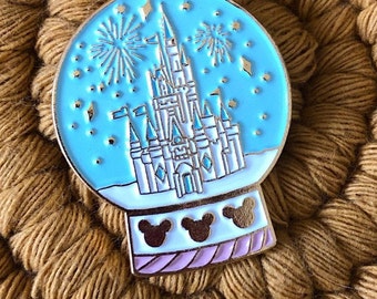 Disney MAGICAL KINGDOM SNOWGLOBE Enamel Pin