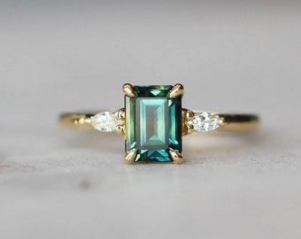 Green Sapphire Ring - Etsy