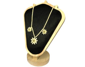 1950s Edelweiss Flower Necklace – Carved Bone Beads – Alpine Folk Art Austria – Vintage