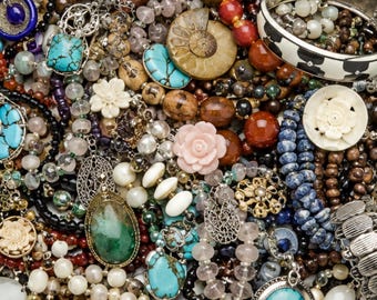 Bulk Vintage Costume Jewellery Craft Lot, Raw Mixed Reseller Stock Vintage, Retro & Contemporary Mix 10kg-100kg
