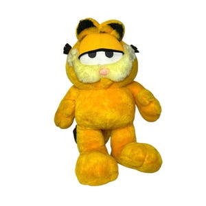 Vintage Garfield Plush Toy | 1980s PAWS Play-by-Play | 12” Orange Cat | Jim Davis Character | Retro Cartoon Collectible | Soft Toy Gift