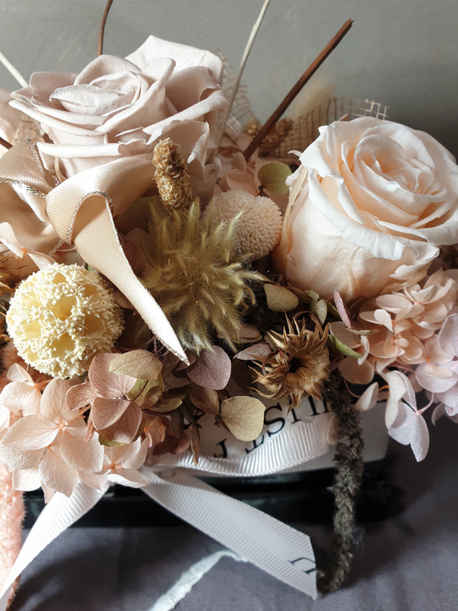 2. Everlasting Blooms: Preserved Flowers For Your Forever Moments