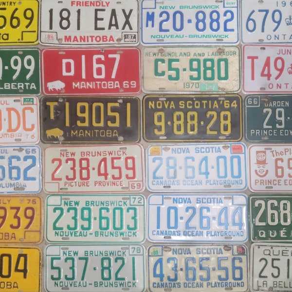 VINTAGE CANADIAN License Plates