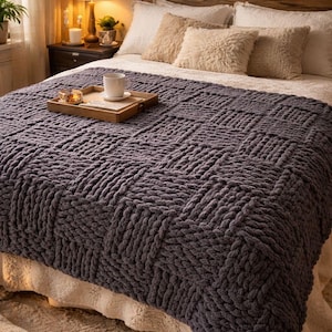 Chunky Knit Blanket, French Lilac Basket Weave Pattern, Soft Yarn, (50 x 70), Queen