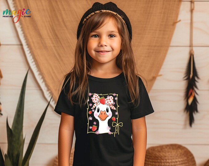 Cute Strawberry Goose Shirt, Summer Goose Shirt, Mama Goose Shirt, Silly Goose Shirt, Summer Shirt, Strawberry Shirt, Trendy T-shirt