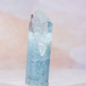 Aquamarine Crystal Specimen 17.4g | Natural Blue Beryl Mineral from Brazil | Healing Stone for Throat Chakra, High-Quality Gemstone