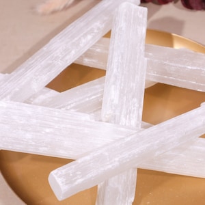 Varita de selenita (100-300 g), varita limpiadora de cristal crudo, cristal curativo, regalo de cristal, accesorios espirituales, herramienta de crecimiento espiritual.