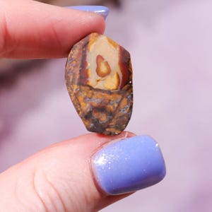 Yowah Boulder Opal Rough, piedra vibrante para manualidades, piedra de ópalo en bruto, regalo para entusiastas de las piedras preciosas, cristal, chakras del tercer ojo 5,06 gr