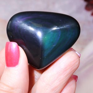 Rainbow Obsidian Heart 4.5cm | Grounding & Protection Stone | Emotional Healing Crystal | Root Chakra | Transformation Gem | Heart Carving