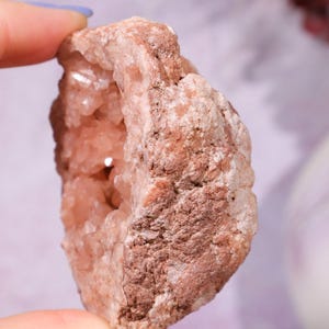 Pink Amethyst Geode 88gr