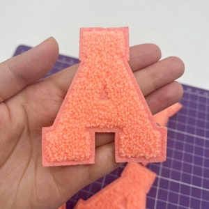 New Chenille Embroidered Letters Sewn On Applique Patches For Clothing Hat Bags DIY Name Letter Patch Applique Accessories A-Z