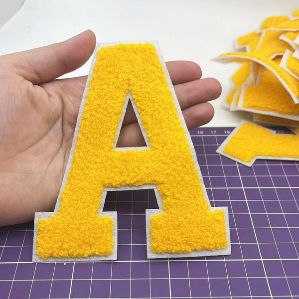 Grandes lettres jaunes brodées en chenille, fer sur écusson appliqué, badge nominatif à faire soi-même, patchs alphabet pour vêtements, veste, sac, accessoires de A à Z