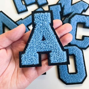 Nueva chenilla azul letras bordadas cosidas en parches de aplicación para bolsas de sombrero de ropa DIY nombre letra parche accesorios de aplicación