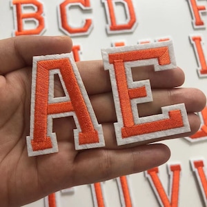 Parches de letras del alfabeto naranjas para coser o planchar, ideales para chaquetas, bolsos, ropa y nombres.