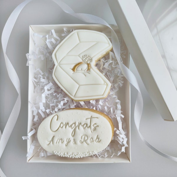 Personalized Engagement Biscuits: Wedding Favor Cookies
