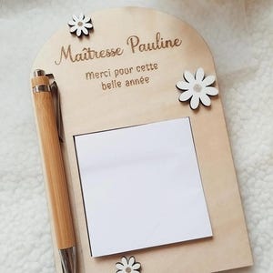 post-it holder/notepad and pen end of year teacher atsem