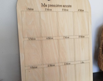 Panneau bébé personnalisé “Ma première année” avec photos – Plaque naissance bois – Cadeau naissance fille – Décoration chambre Option socle