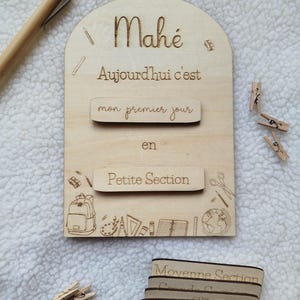 Back to school sign / back to school sign / back to school photo sign