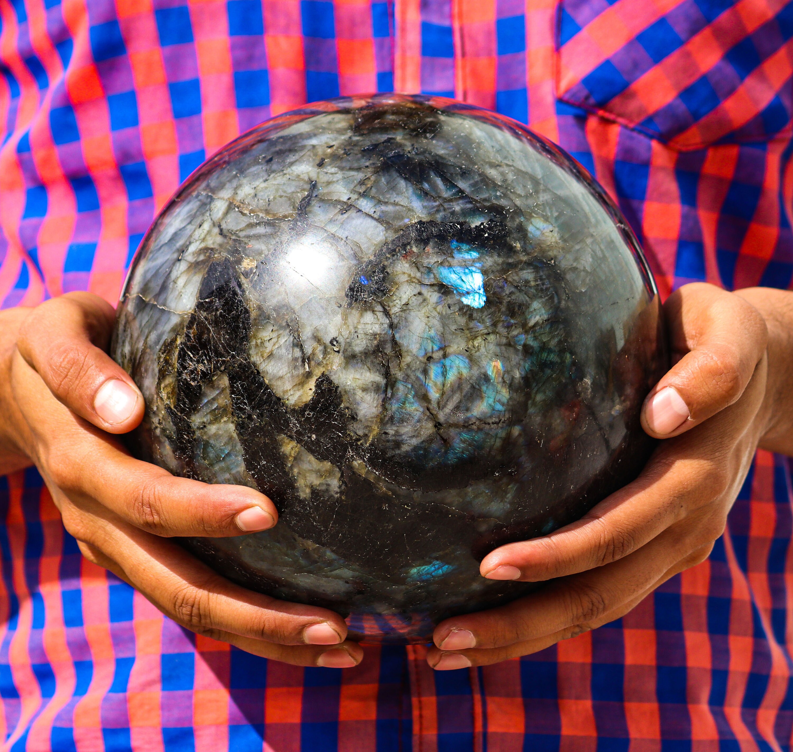 180MM Green Labradorite Sphere: Energy Balancing Crystal Decor