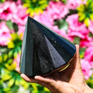 Black Tourmaline Pyramid: Diamond Cut Energetic Protection Stone (16CM)