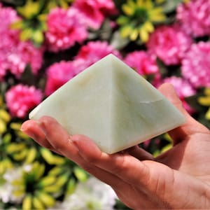 Green Aventurine Crystal Pyramid: Healer&#39;s Stone Decor (80MM)