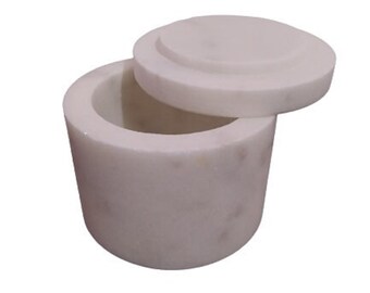 Handmade White Marble Salt and Pepper Cellar with Lid, Set of 2