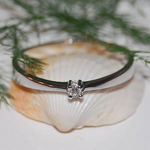 Natural Diamond Minimalist Engagement Ring, Promise Ring, Wedding Ring, Real Diamond, White Gold, Solid Gold, Solitaire Ring, Diamond Ring
