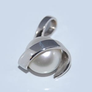 14K Solid White Gold Pearl Pendant, Gift for Her