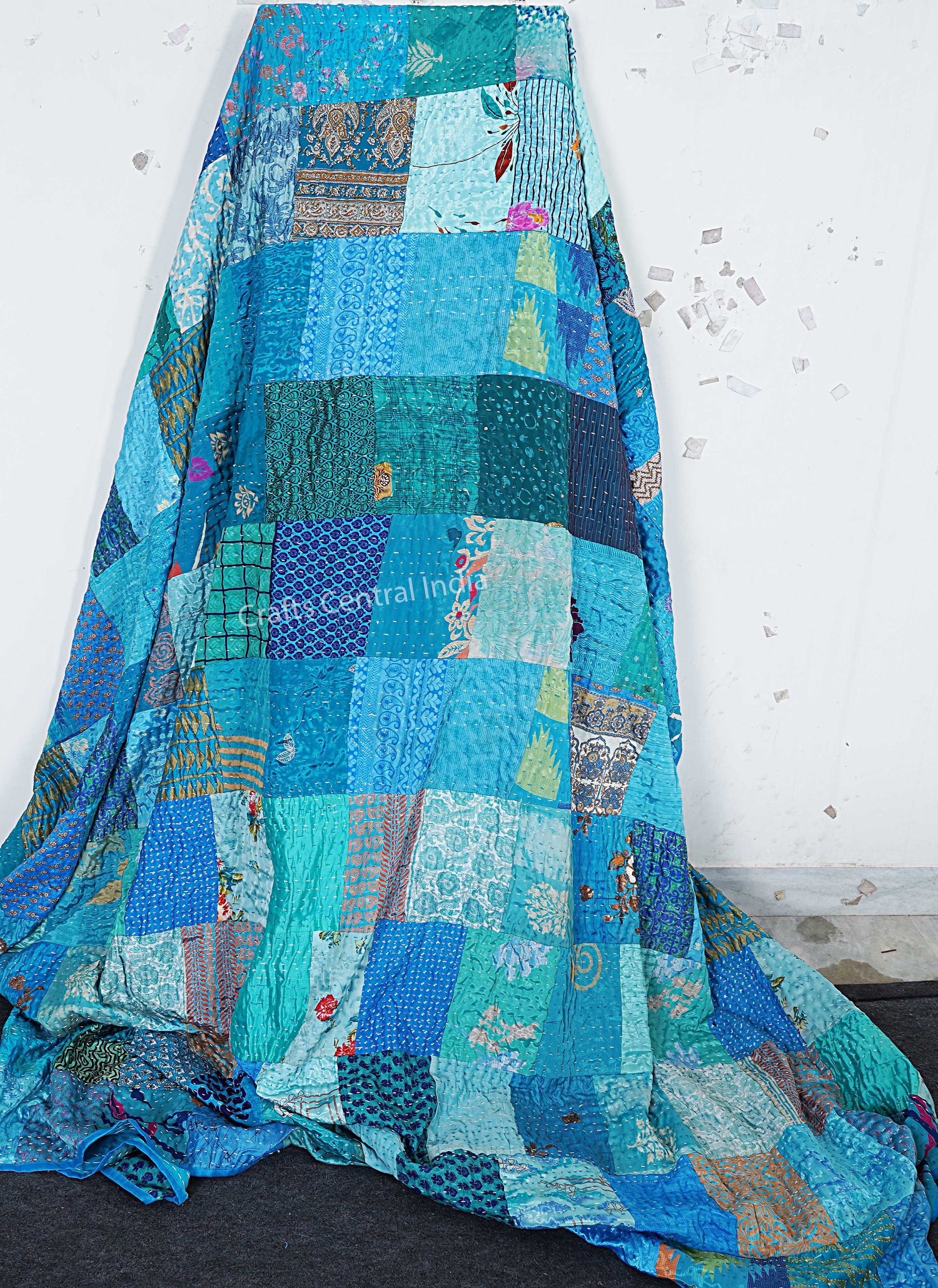 Boho patchwork quilt Kantha-quilt Handgemaakte vintage quilts Boho kingsize beddengoed Gooi deken sprei (diverse patches) - België