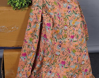 Beautiful Floral Print kantha quilt Indian kantha quilt Reversible cotton Bedding Bedspread King Size Handmade Kantha Gudari