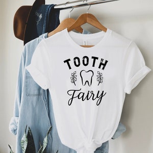 Zahnfee Shirt, Lustiges Zahnarzt Geschenk, Zahnarzt Shirt, Zahnarzt Student, ZahnarztHelfer, Zahnhygienist, Zahnarzt Shirt, Zahnklinik T-Shirt
