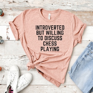 Schachspieler Shirt, introvertiert aber bereit schachspielbereit zu besprechen, Schach Varsity Shirt, Schachspieler Tshirt, Schach Geschenk, Schach meister