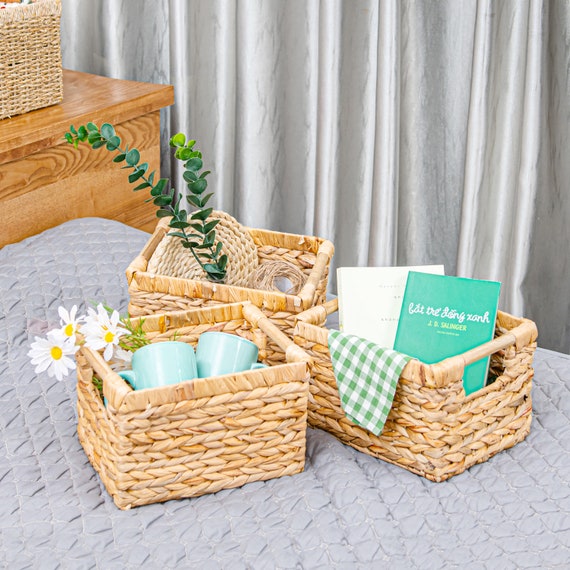 Small Wicker Baskets for Organizing, Hyacinth Baskets for Storage, Baskets  With Wooden Handles, Decorative Wicker Small Baskets 3 Pack 