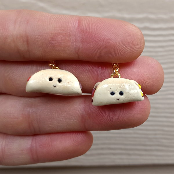 Burrito (large) kawaii charm, Cute food jewelry, Miniature polymer clay charms for necklace/bracelet/keychain (1pc)