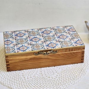 Large Wooden Tea Box with Blue Portugueses Tiles, Tea Bag Holder, Tea Lovers Gift, Tea Storage, Tea chest