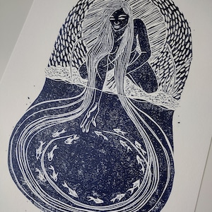 Stampa artistica su linoleum a flusso infinito, stampa murale su linoleum stampata a mano, stampa artistica del flusso, stampa del mare, stampa artistica dell'acqua, stampa del nuoto, stampa artistica della natura