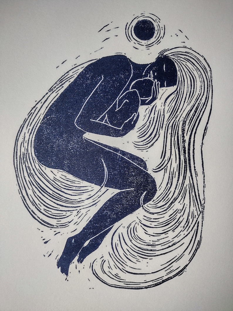 Untitled linocut art print, Handprinted lino wall art, Mother and child print, Mum and baby art, Mother's art, Mother print, Mother's love zdjęcie 6