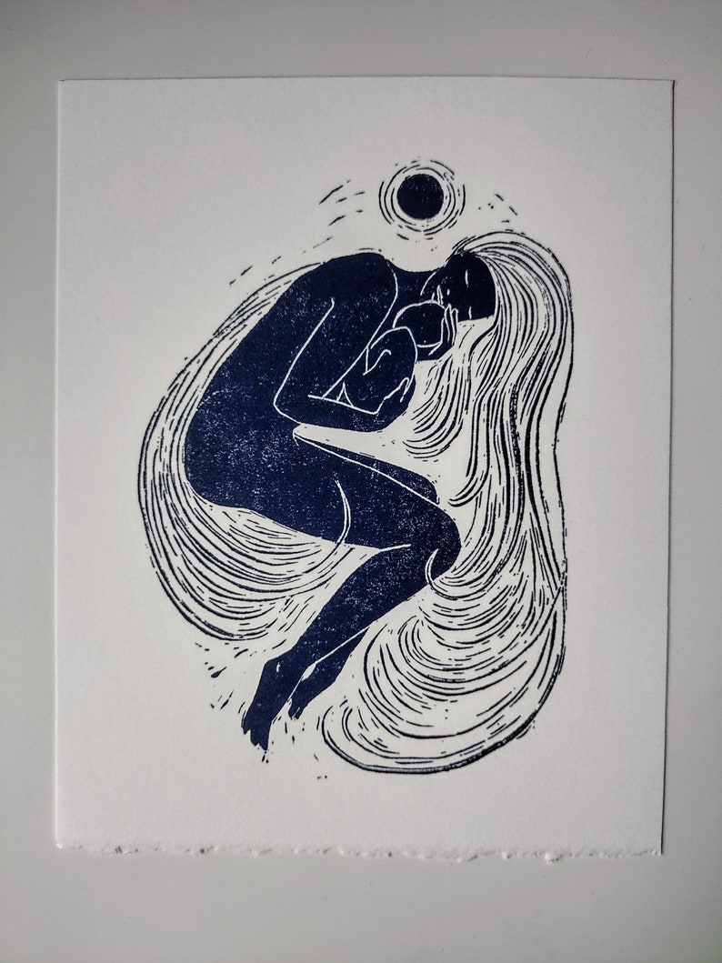 Untitled linocut art print, Handprinted lino wall art, Mother and child print, Mum and baby art, Mother's art, Mother print, Mother's love zdjęcie 7