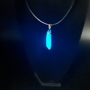 Glow in the Dark Prism Necklace, Atlantis Theme Necklace, Cosplay Necklace, Leather Necklace Princess Kida Necklace, Glowing Necklace, Wynter Necklace, Unisex Necklace, Kids Necklace, Women's Necklace, Men's Necklace, Fluorescent Necklace