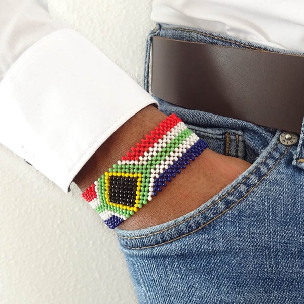 Perlenarmband mit südafrikanischer Flagge | Geschenke für Sie und Ihn | Südafrika Flagge Armband | Zulu | Massai