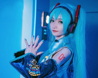 Cute Hatsune Miku Japanese Cosplayer 39