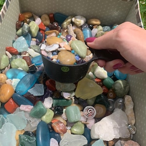 Crystal Confetti Mystery Scoop