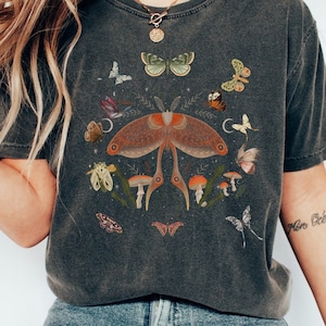 Moth Shirt Goblincore Shirt Luna Moth Shirt Moth T-shirt Insect Shirt Cottage Core Shirt Mushroom shirt