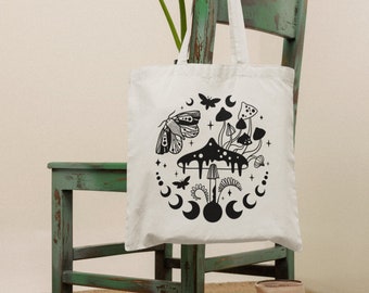 Mushroom Tote Bag: Cotton Cottagecore Design